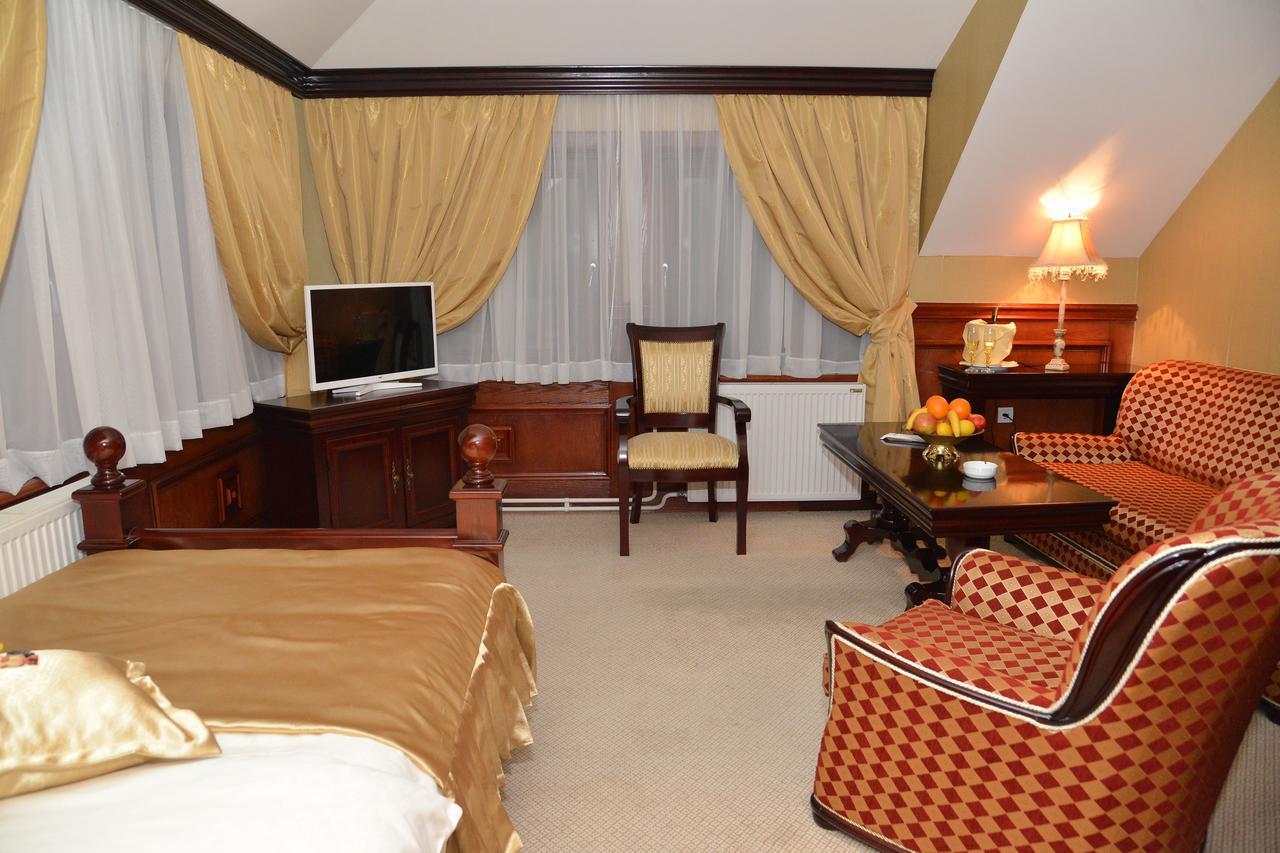 Hotel Zlatarski Zlatnik Nova Varos Luaran gambar