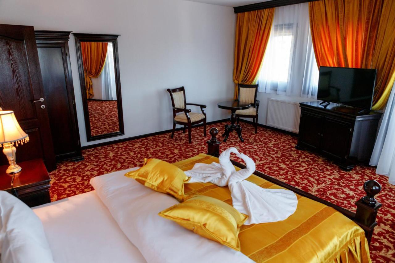 Hotel Zlatarski Zlatnik Nova Varos Luaran gambar